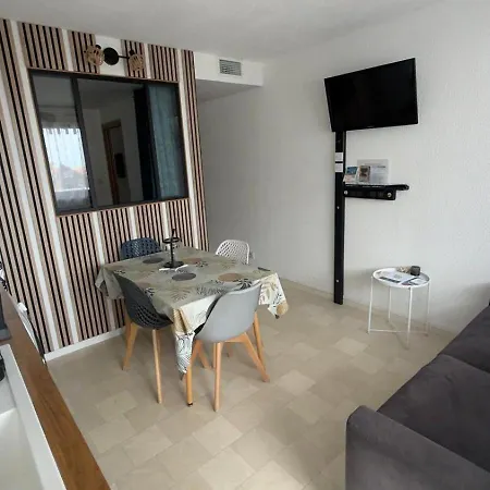 Appartement Vue Ocean T3 Climatise Centre Penon Acces A Pied 3 E Etage Sans Ascenseur *