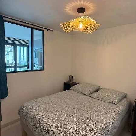 Appartement Vue Ocean T3 Climatise Centre Penon Acces A Pied 3 E Etage Sans Ascenseur