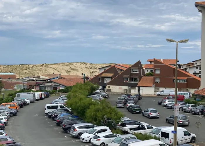 Bel Climatisé Refait à Neuf 100 M De L'océan Et Toutes Commodités 3 E étage Sans Ascenseur * Seignosse